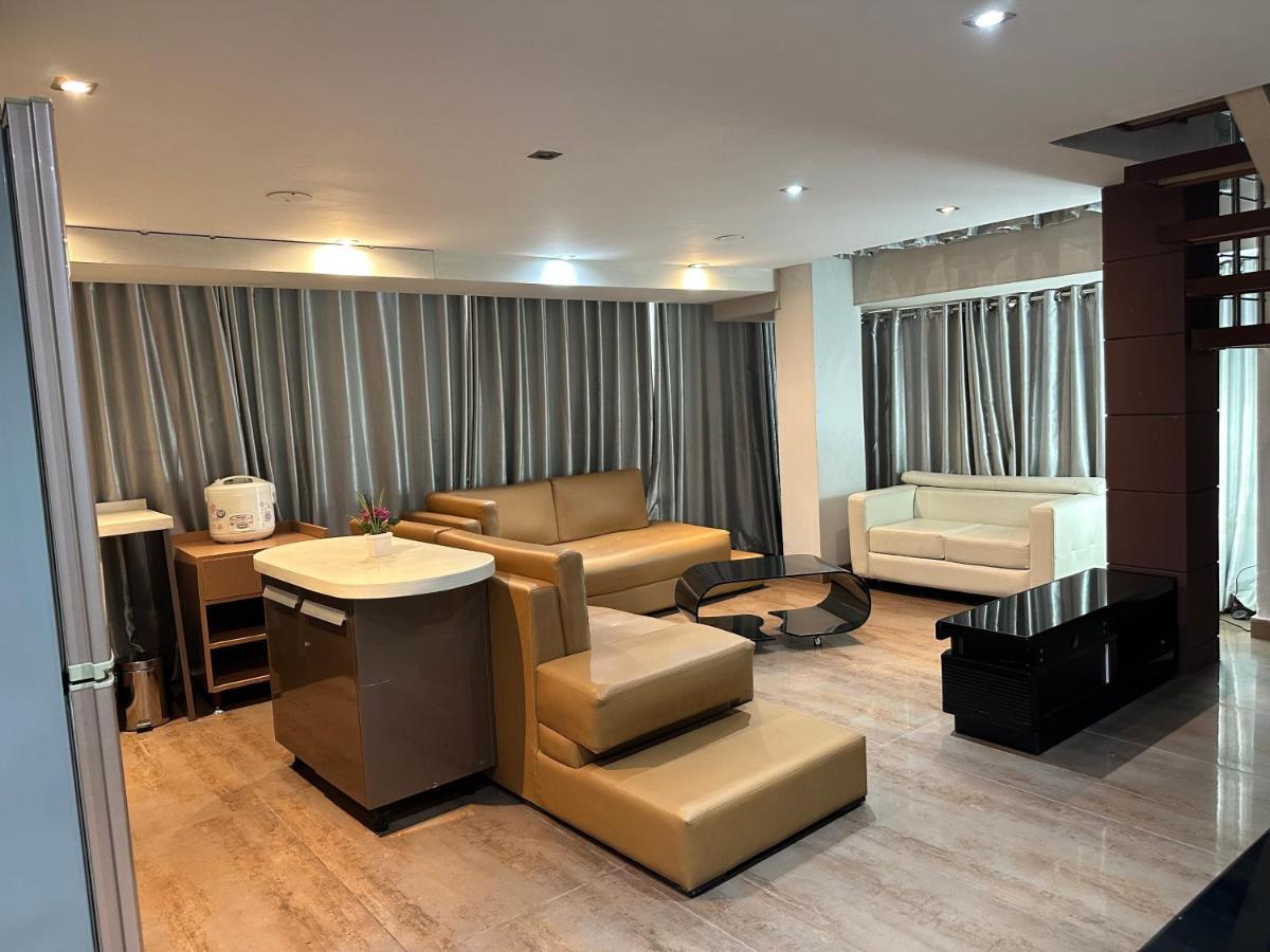 Contemporary Heights Hotel And Apartments Дакка Екстер'єр фото